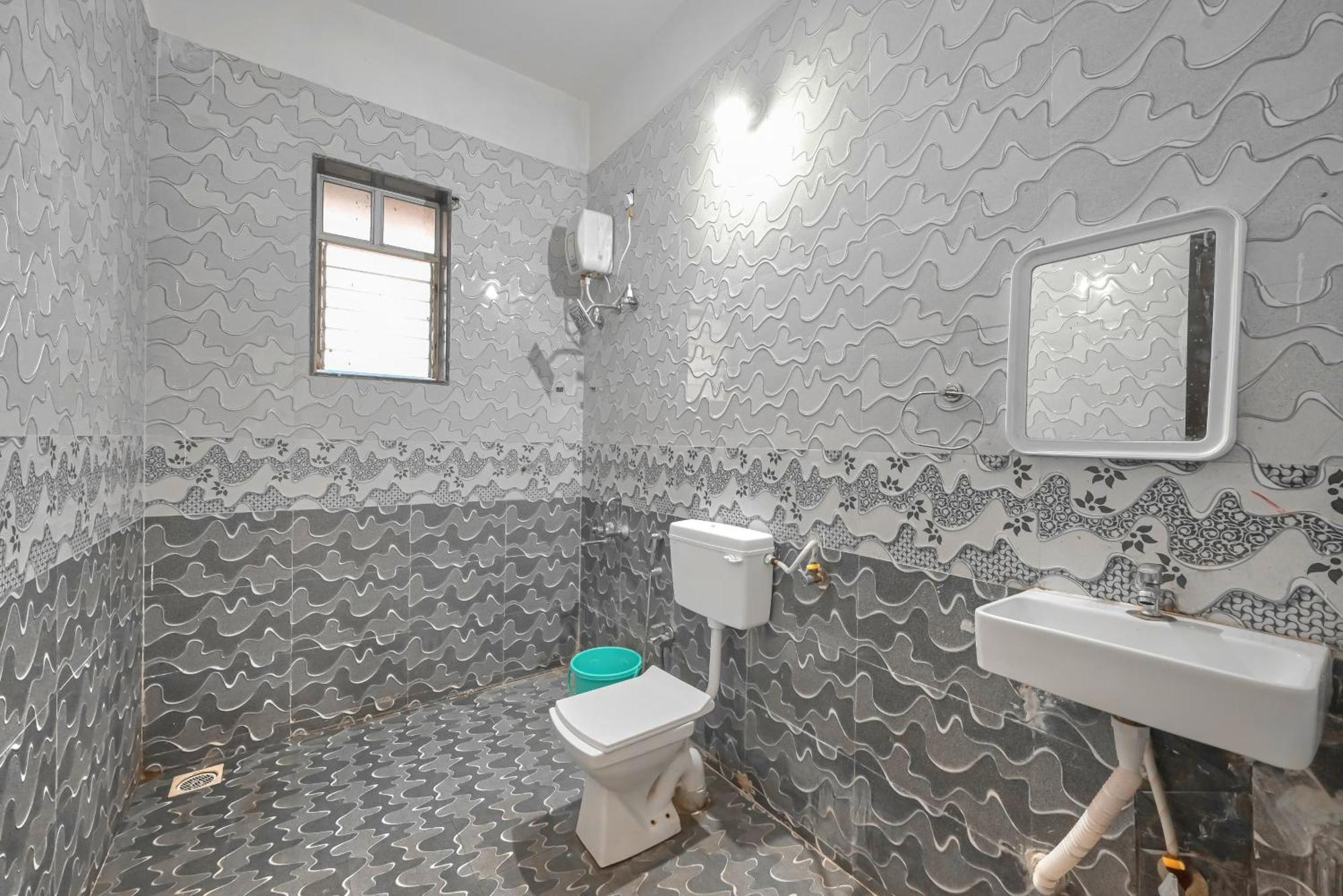 Empyrean Stay II 6Bhk Big Daddy Villa Ll Ac II Pvt Pool II Terrace View II Lux Lonavala Bagian luar foto