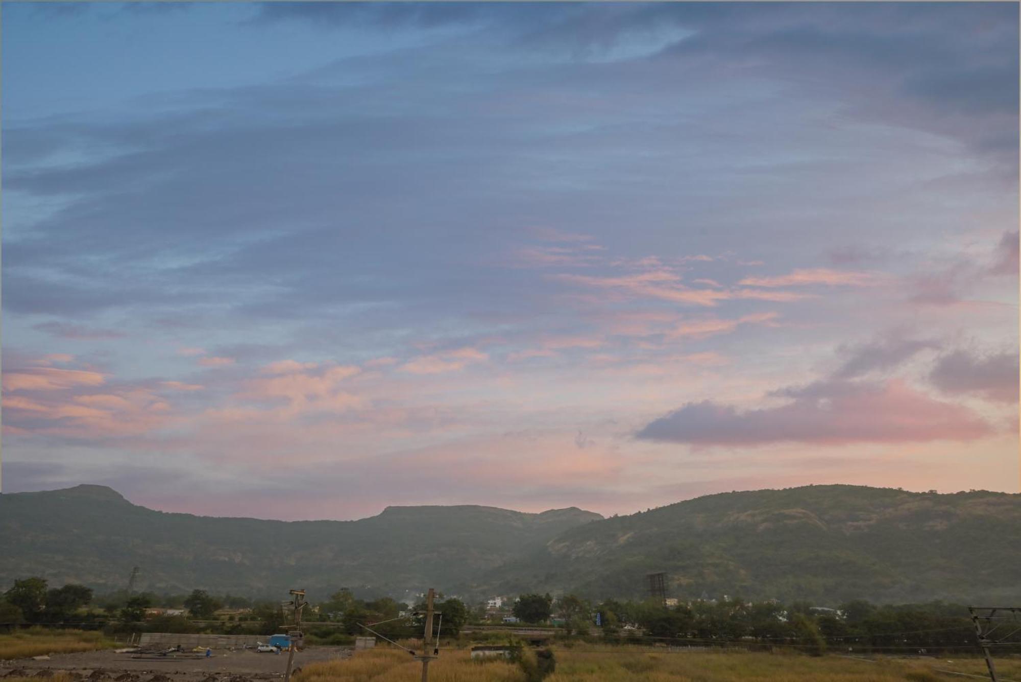 Empyrean Stay II 6Bhk Big Daddy Villa Ll Ac II Pvt Pool II Terrace View II Lux Lonavala Bagian luar foto