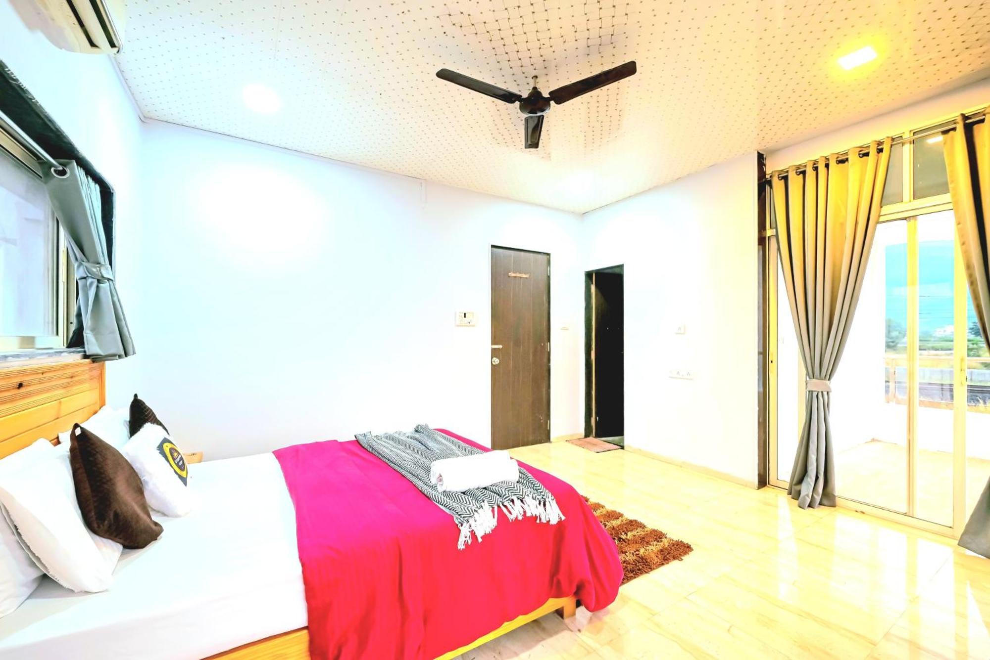Empyrean Stay II 6Bhk Big Daddy Villa Ll Ac II Pvt Pool II Terrace View II Lux Lonavala Bagian luar foto
